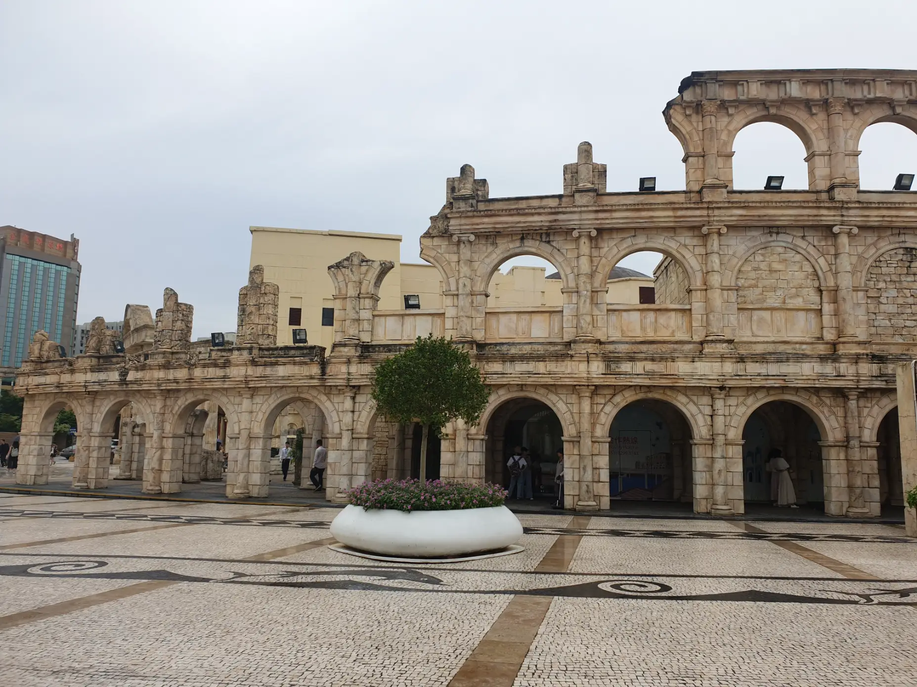 Macau Fisherman’s Wharf: A