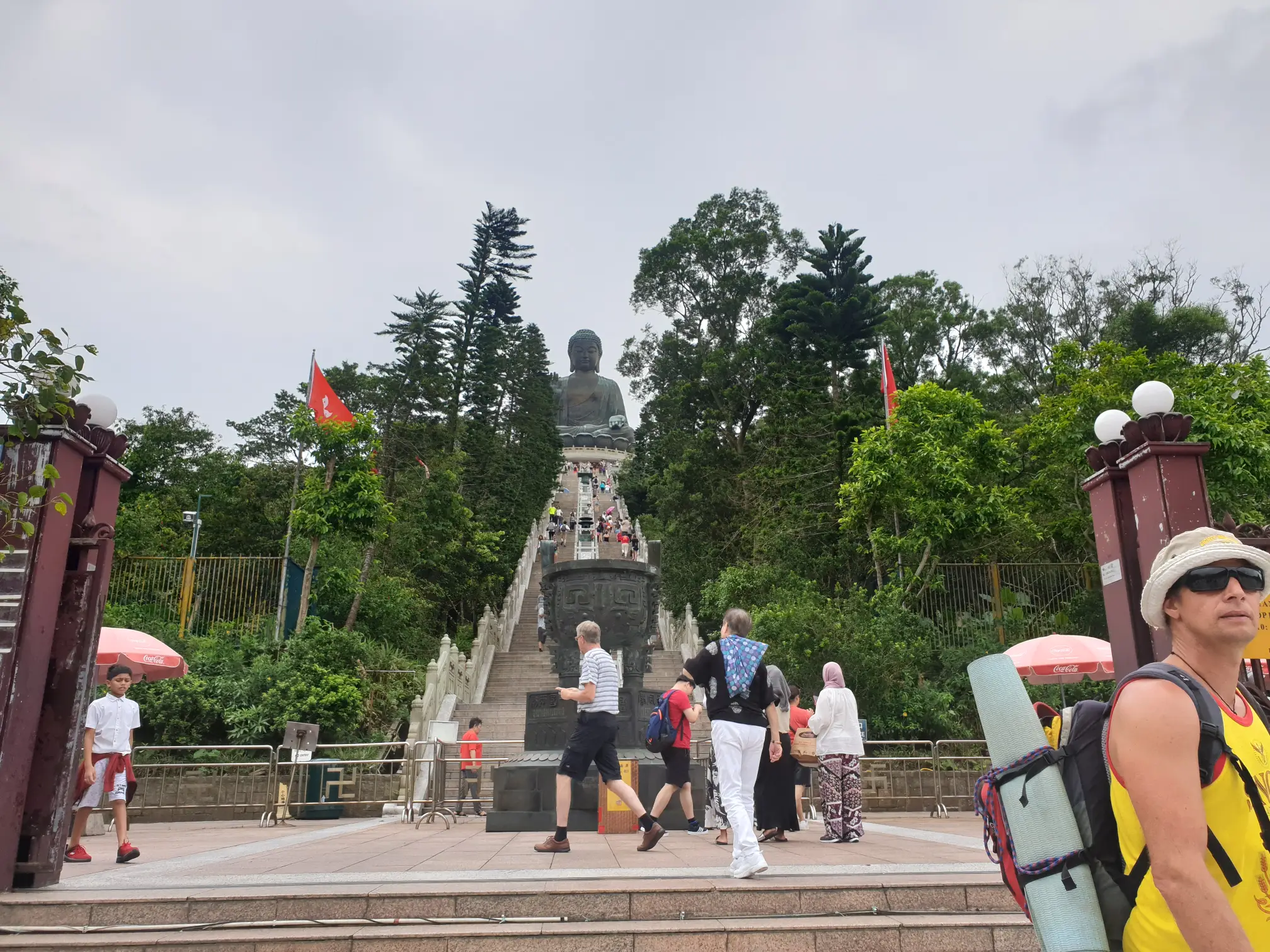 Tian Tan Big Buddha stairs 